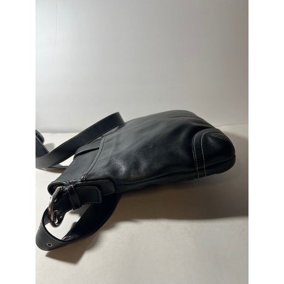 Black Leather Shoulder Bag - Picture 7 of 10